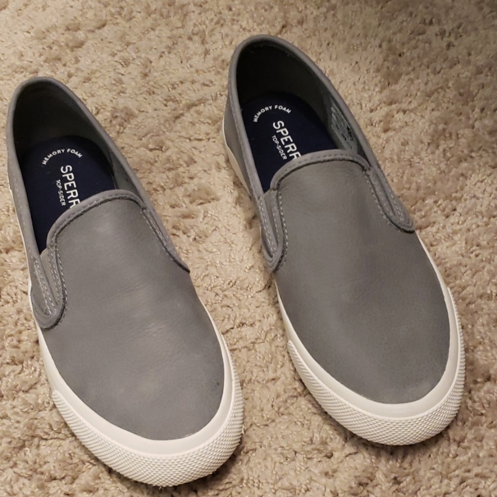 Sperry slip on